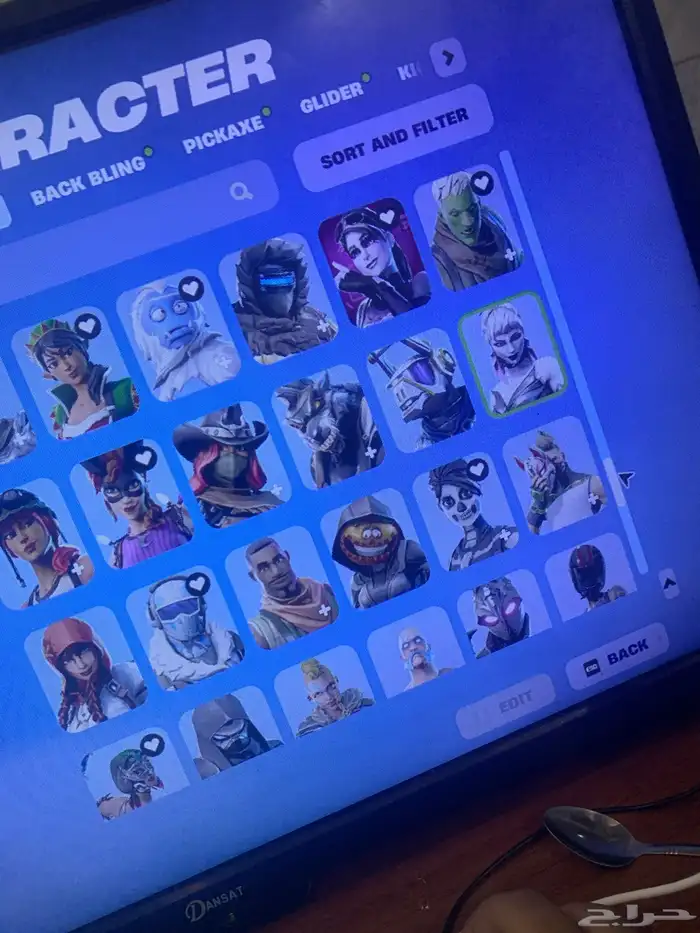 حساب فورت نايت نادر للبدل ب سك ن الجلكسي 19