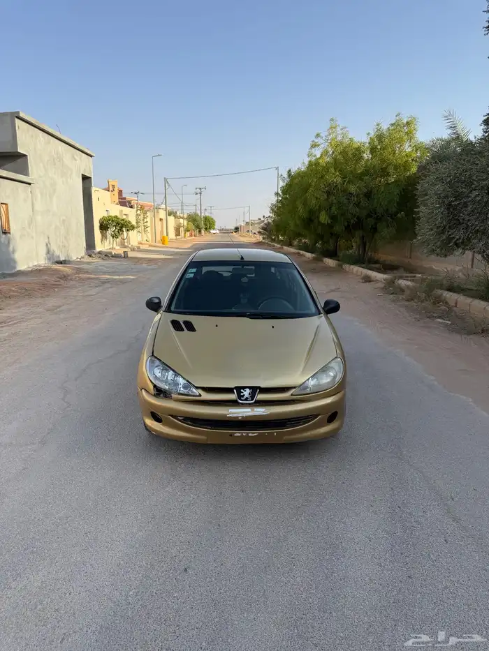 للبيع سيارة بيجو مفحوص ومجدد وجاهز للنقل ( اول عرض ) 4