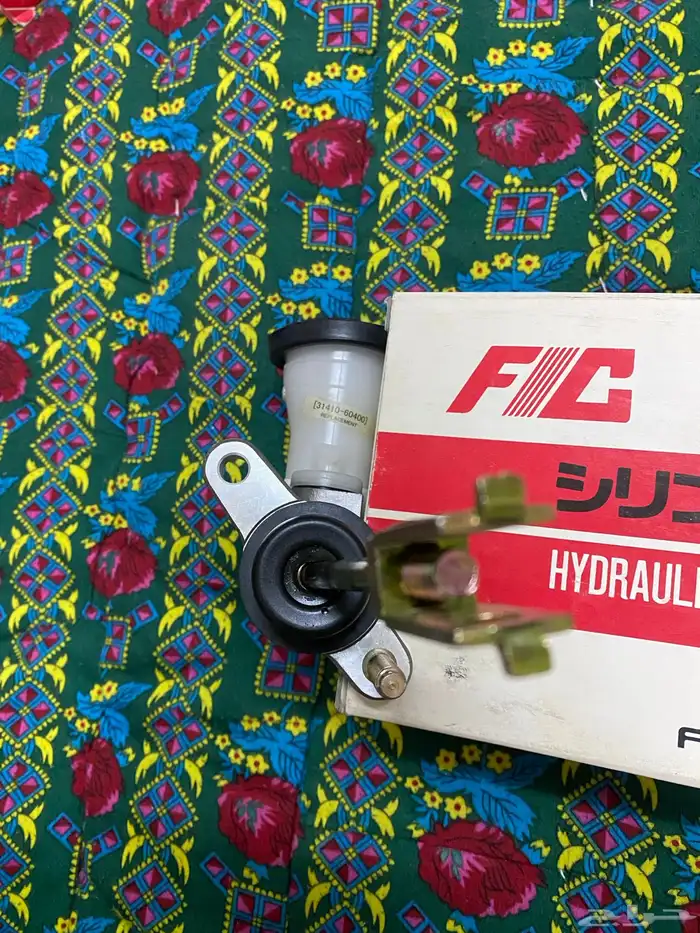 علبة كلتش فوق صالون 90-99 ياباني 3