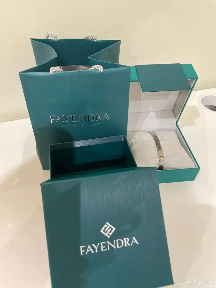 سوارة FAYENDRA ر جالية مع الكرتون والكيس جديدة 0