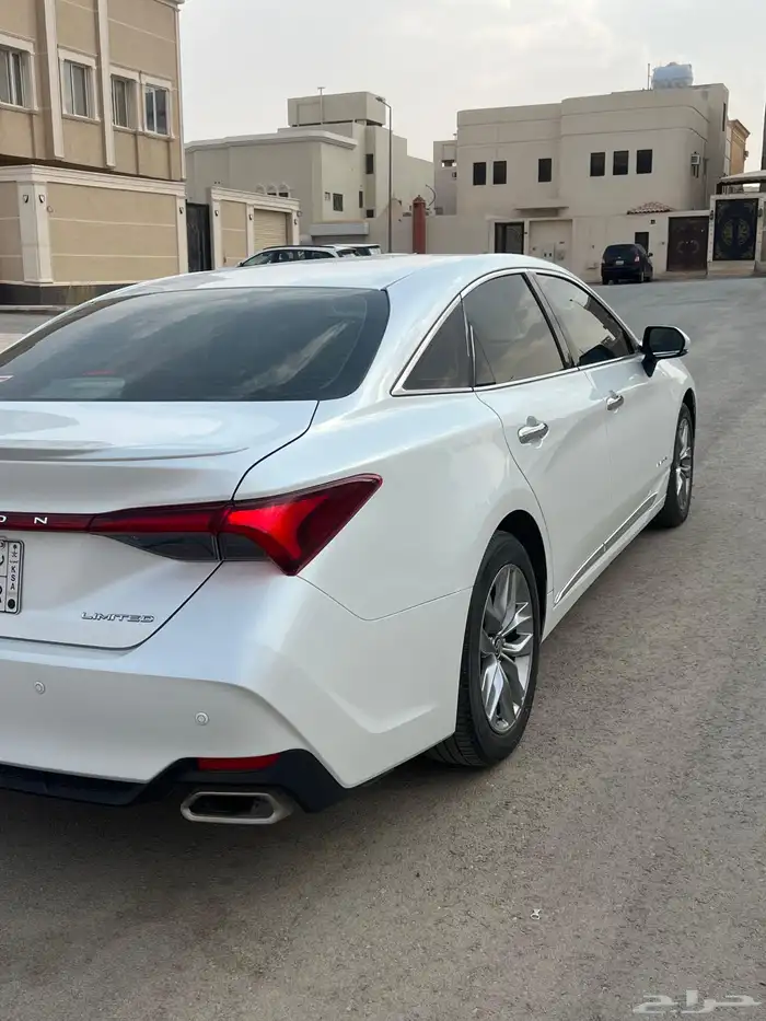 للبيع افالون 2022 فئه ليمتد ( سعودي ) 3