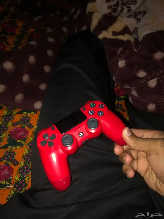 يدين لسوني 4 اصليه 1