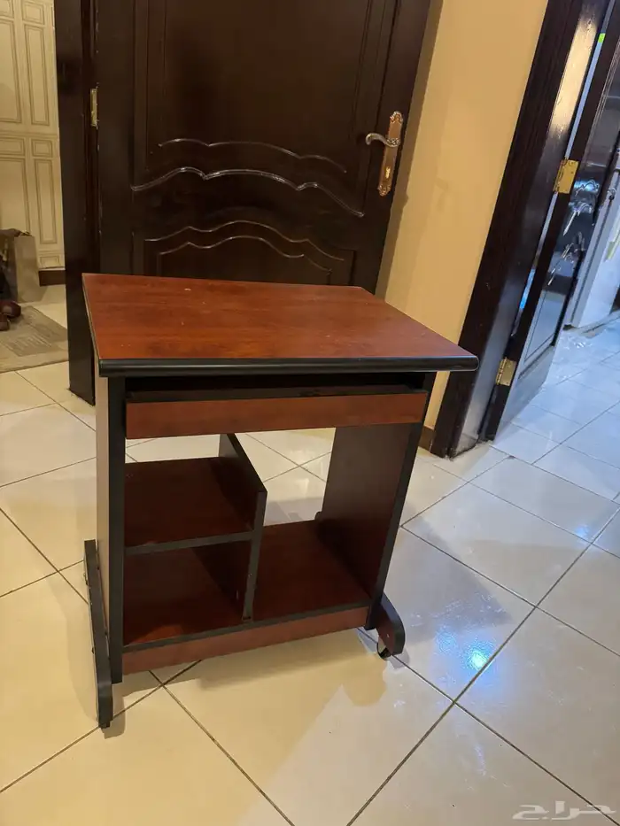 مكتب للبيع 1
