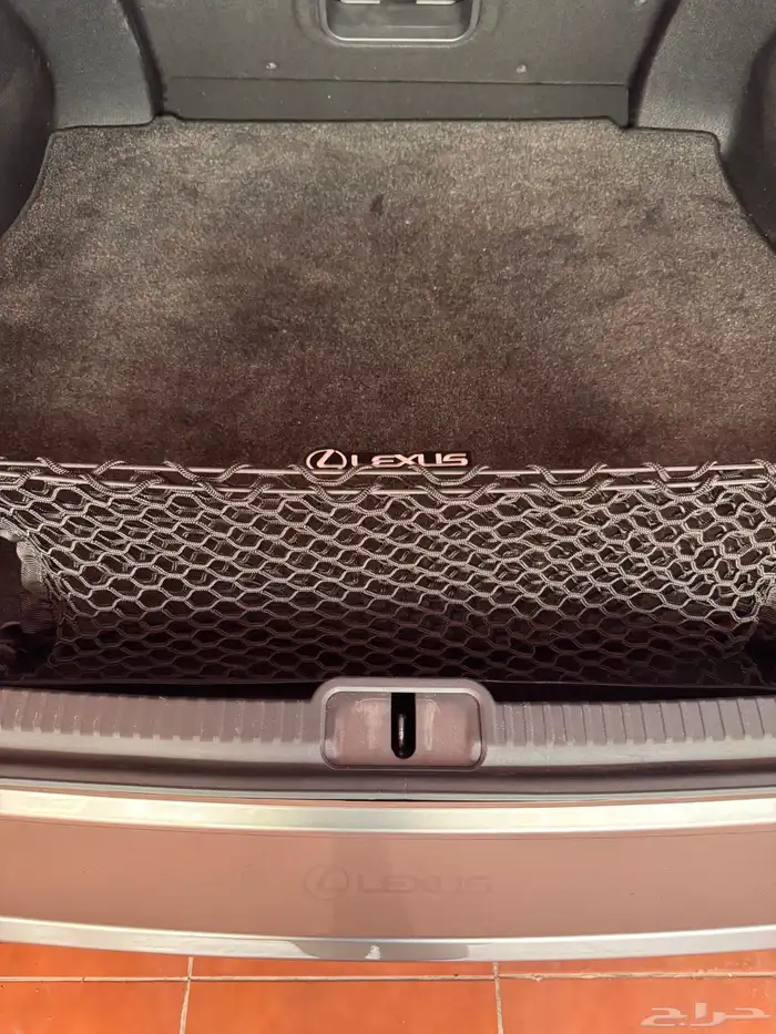 لكزس ES 350 2019 فل DD 31