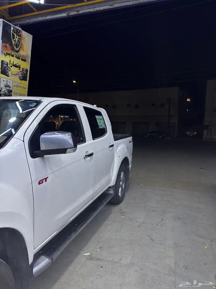 ايسوزو 2018 ديماكس GT 1