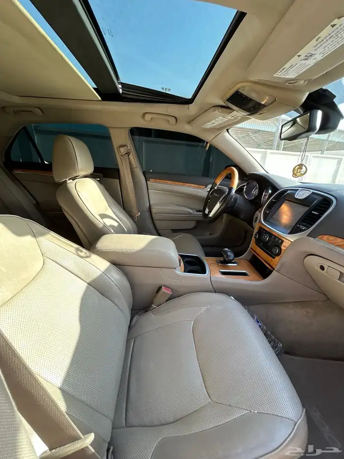 كرايسلر v6 نظيفة 18