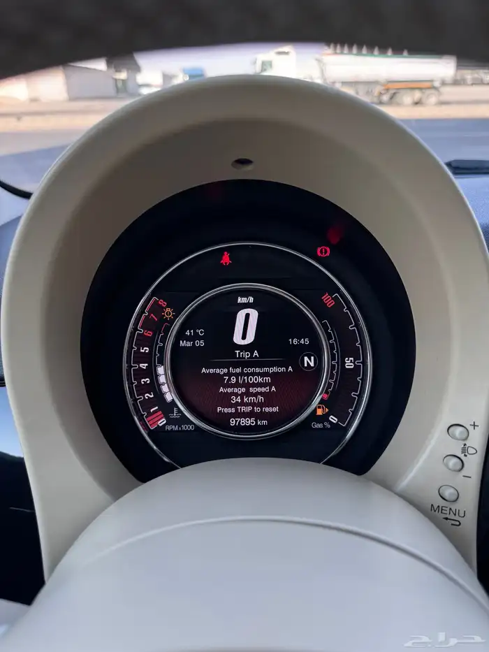 للبيع فيات 500C - 2015 فل كامل ممشي قليل جدا 8