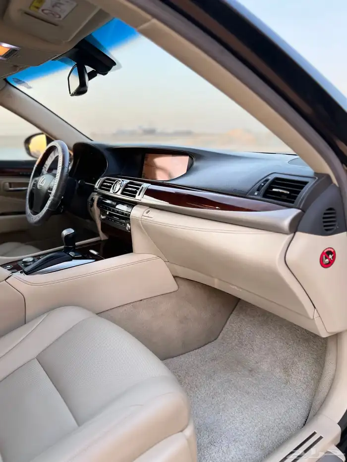لكزس LS460 - 2013 قمة النظافة سعودي وكالة 39