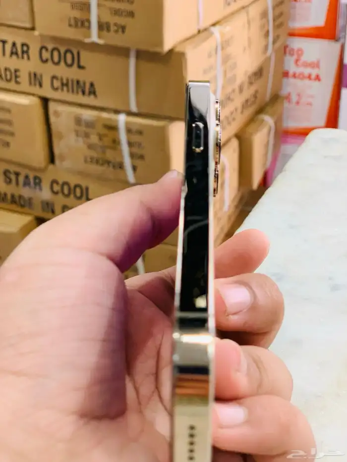IPHONE 13 Pro For seal 4