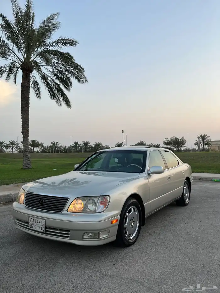 لكزس LS400 5