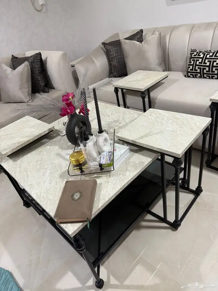 طاولة قهوه مع 6 طاولات خدمه جديده 0