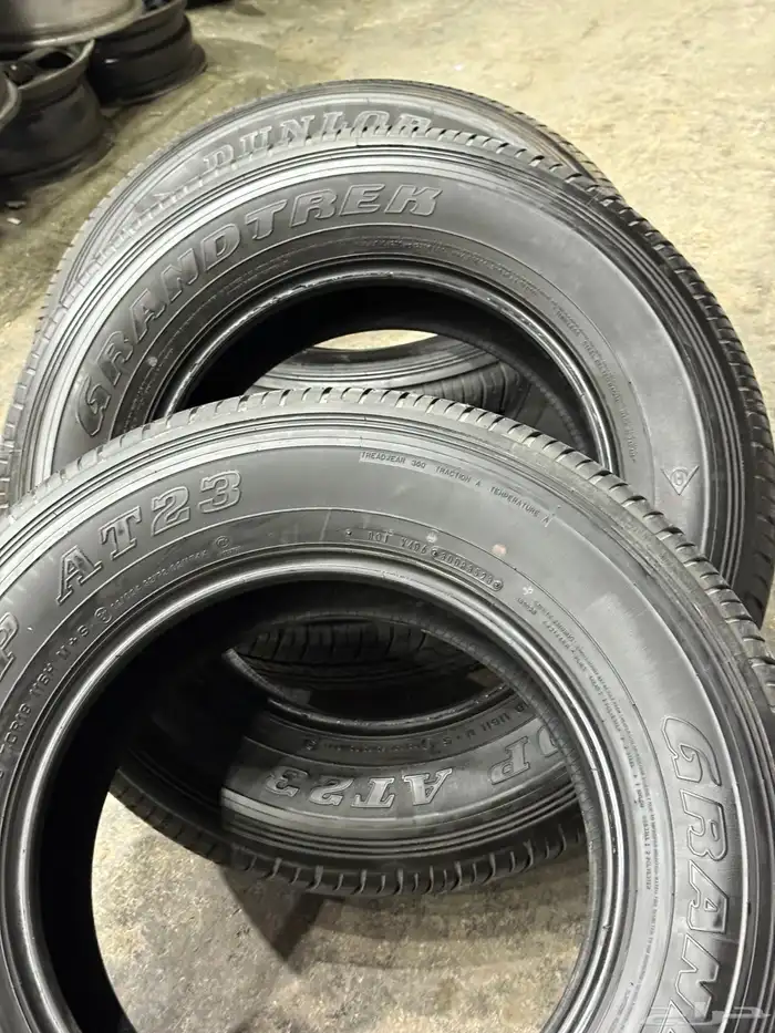 كفرات دلوب ياباني مقاس (18_70_265) نظيفه اخوات الجديد 23