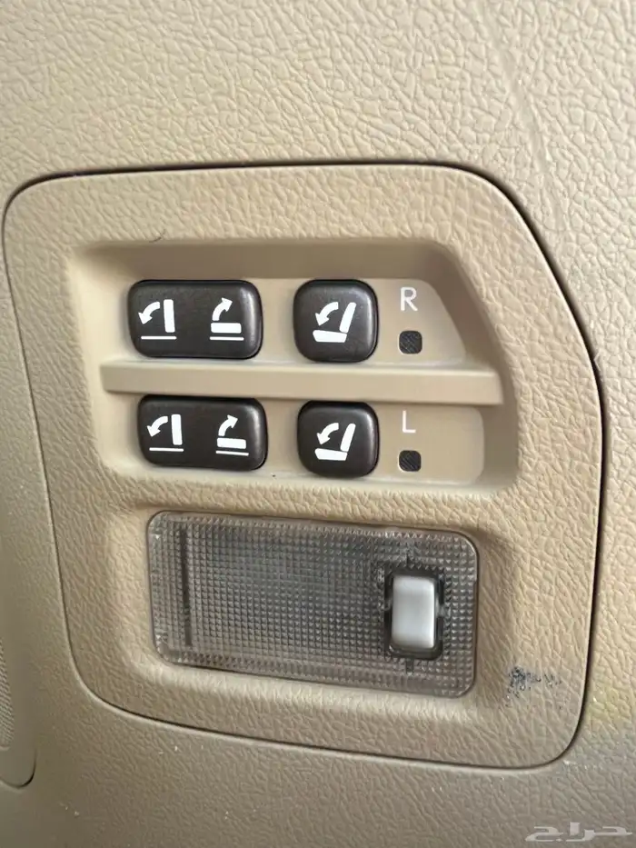 لكزس LX570. 2010 25