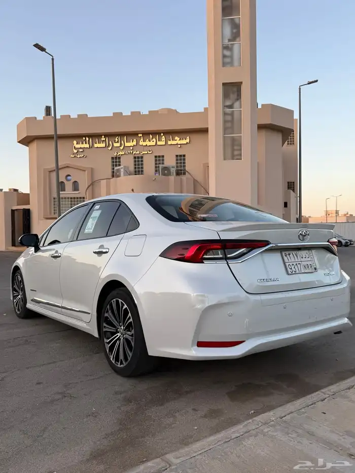 كورولا 2023 فل للبيع 11