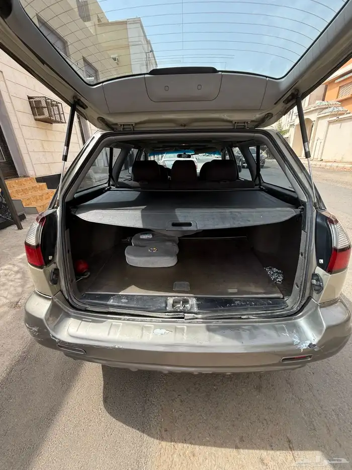 سوبارو آوت باك 2001 نظيفه البيع مستعجل 4
