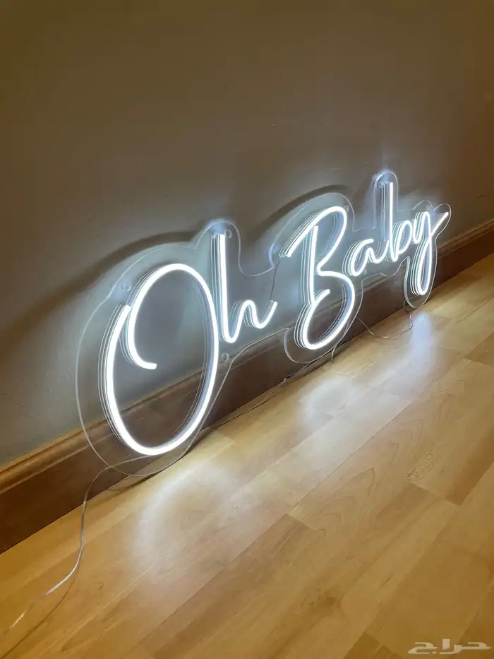 تصاميم لوحات نيون LED لجميع المناسبات 8