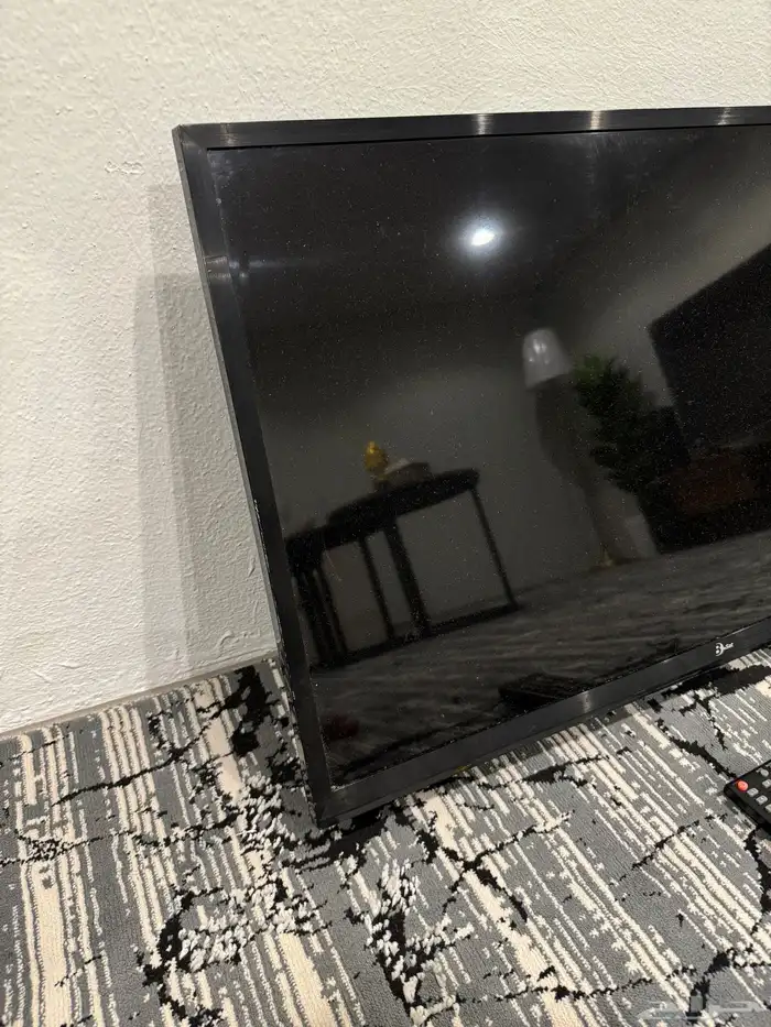 شاشه بلازما 32بوصه نظيفه 1