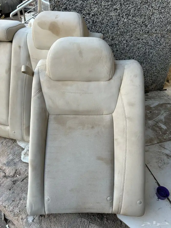 مقاعد كليزلر c300 6