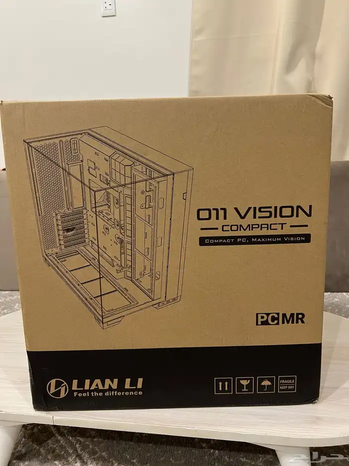 Lian Li O11 vision compact white 0