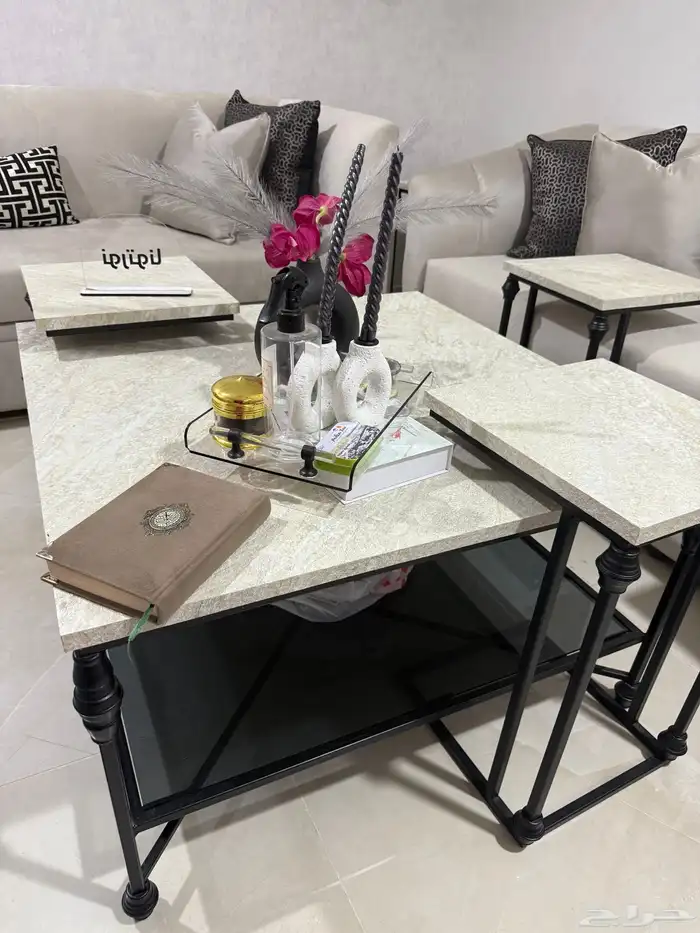 طاولة قهوه مع 6 طاولات خدمه جديده 3