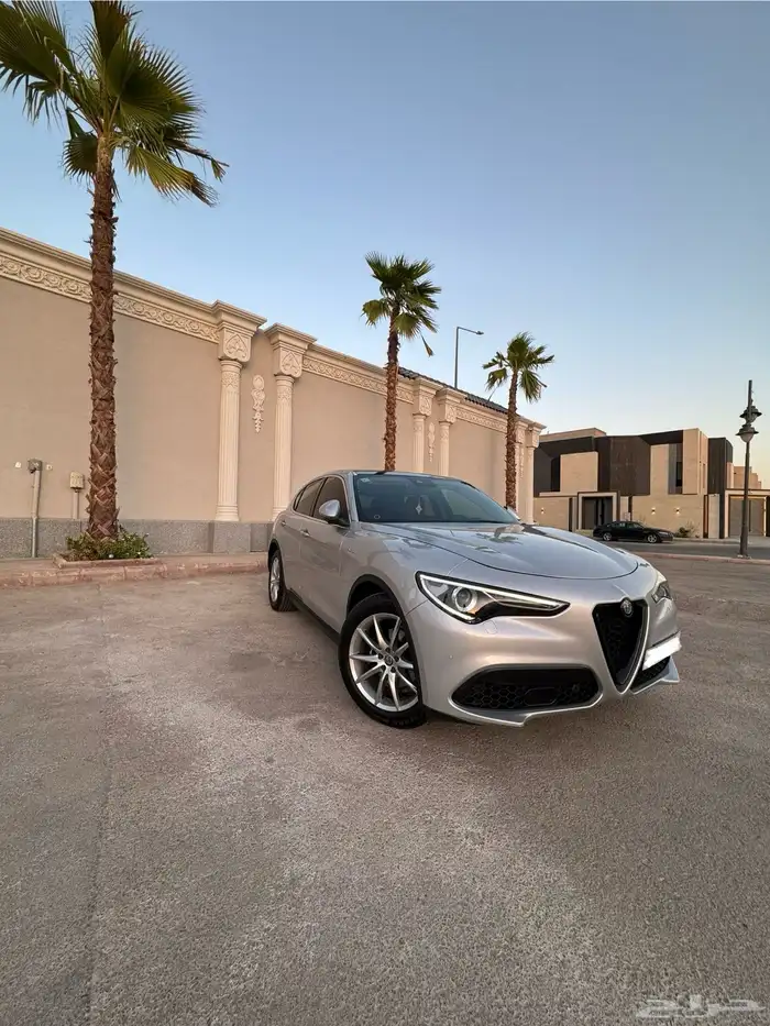 الفا روميو ستلفيو 2020 stelvio 1