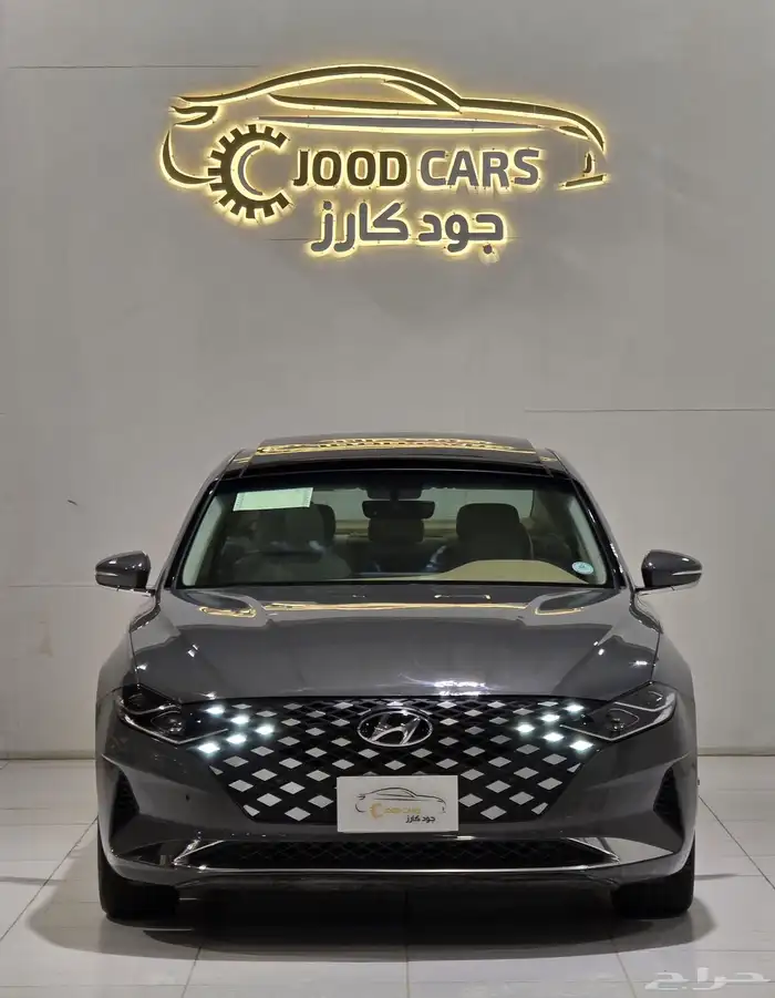 هونداي ازيرا موديل 2022 سمارت بحاله ممتازه 4