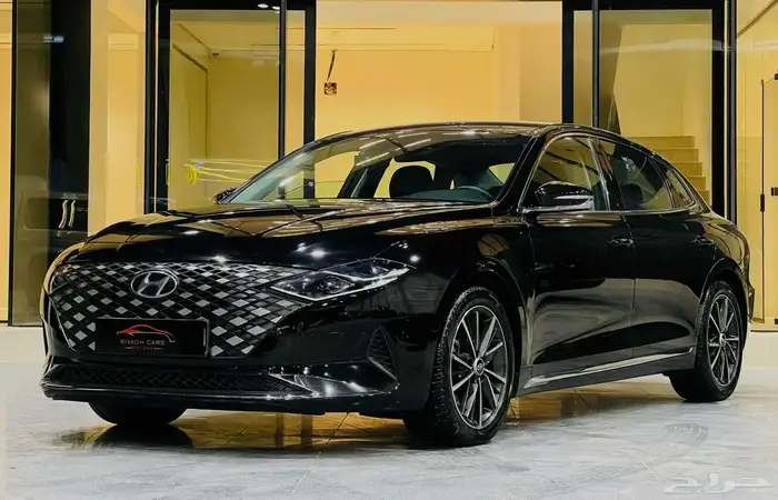 هيونداي ازيرا موديل 2022 6 سلندر(بحالة ممتازة ) 2