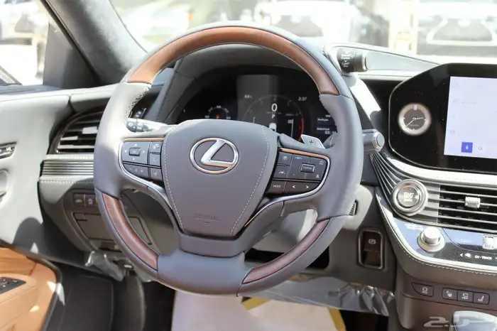 لكزس - LS500 برستيج - 2025 - خليجي 16