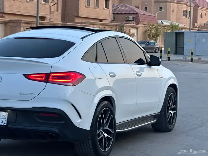مرسيدس GLE 53 AMG وكالة تشييكات وكالة 4