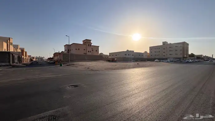 للبيع ارض بحي سلطانه 1
