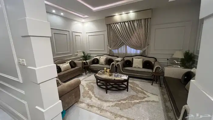فيلا درج داخلي  شقتين للبيع ( شمال الرياض) حي العارض 8