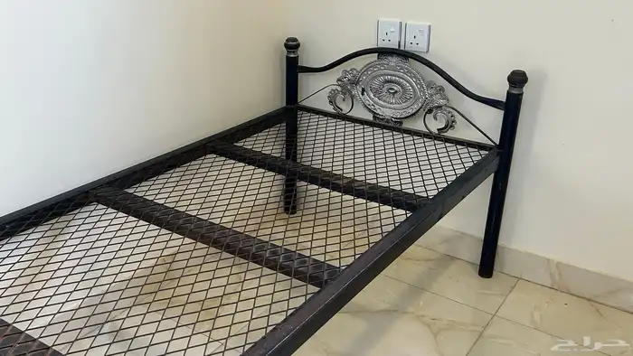 كرسي حديد نفر 1