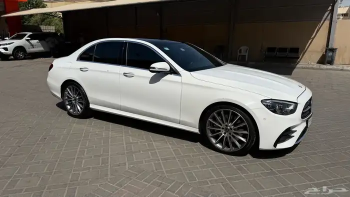 سيارة مرسيدس e350 2