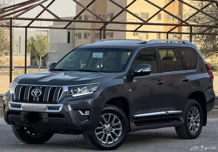 تويوتا برادو 2020 V6 ممشى 40 الف 2