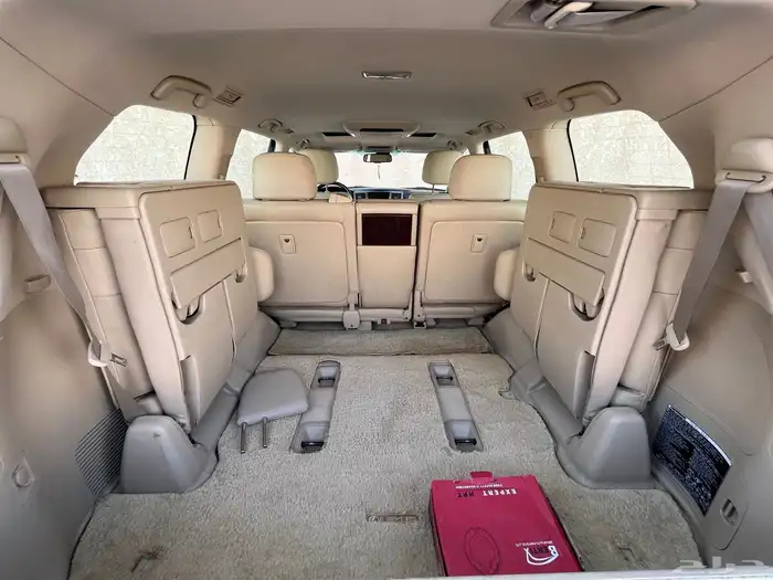 لكزس LX570. 2010 24
