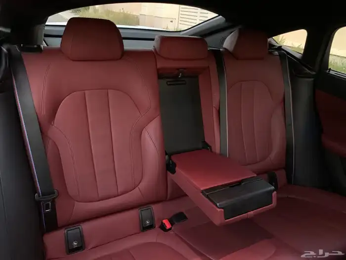 BMW X6 50i V8 2021 عداد قليل 32