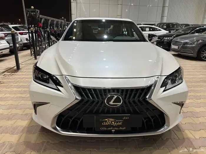 لكزس ES350 موديل 2024 ممشى قليل نظيف جدآ 0