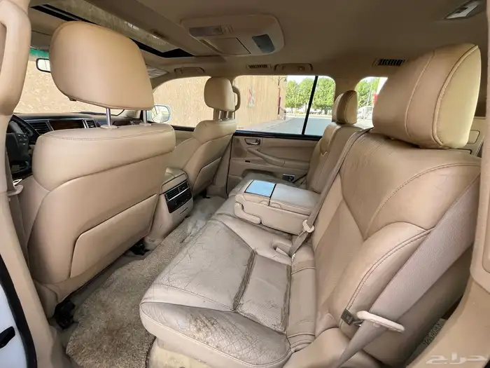 لكزس LX570. 2010 23