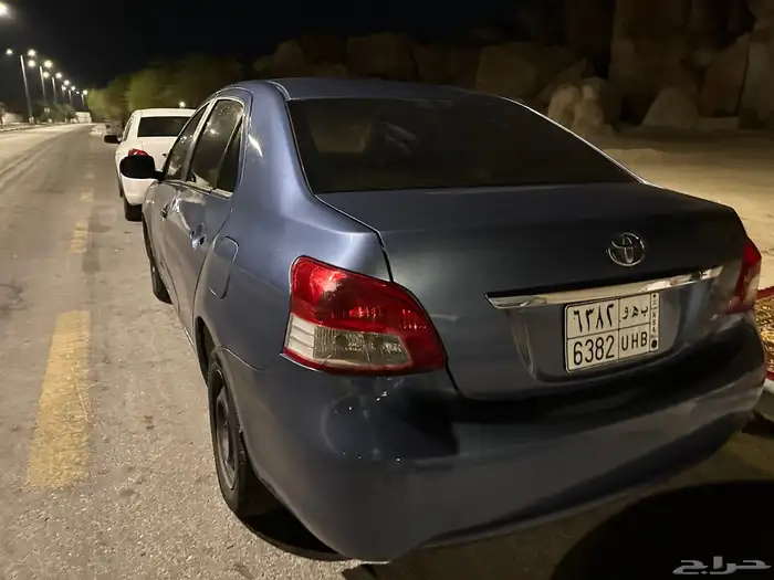 تيوتا يارس 2013 6