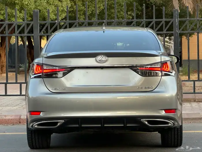 لكزس GS350 موديل 2017 سعودي فل كامل 15