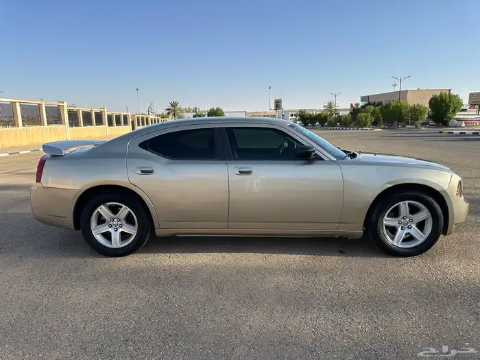 دودج تشارجر v6 نظيف جدا  2009 3