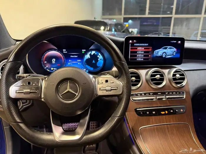 2020 مرسيدس بنز GLC300 كوب 11