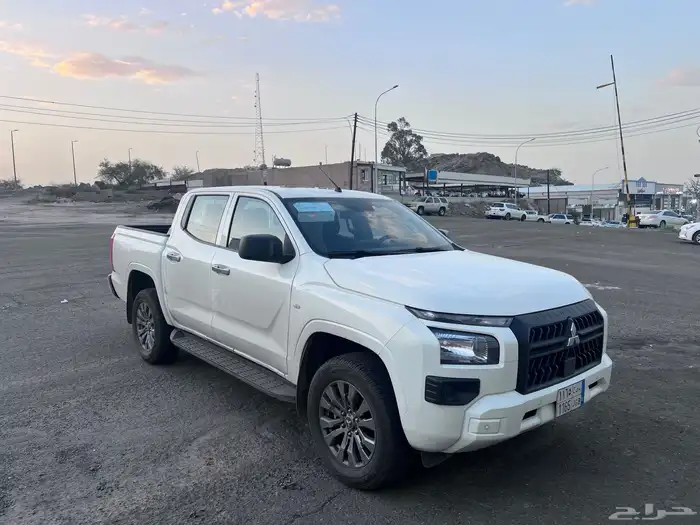 ميتسوبيشي L200 2024 2