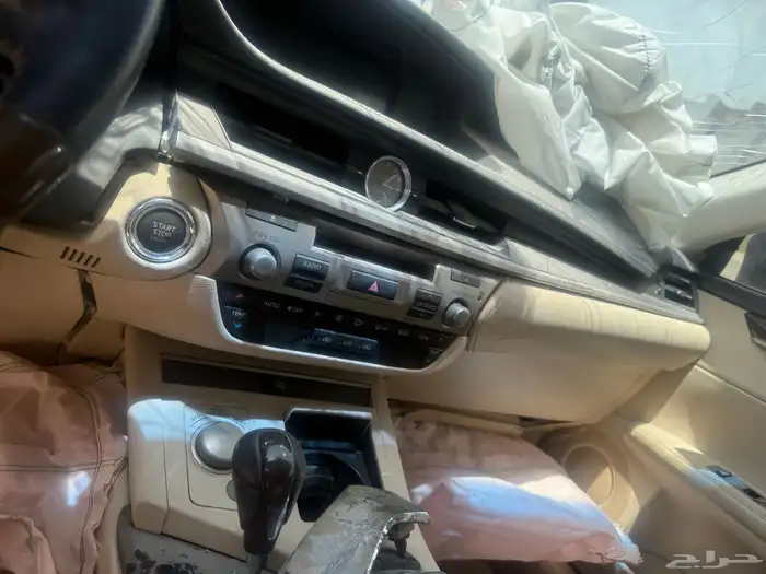قطع غيار لكزس ES 350 2015 5
