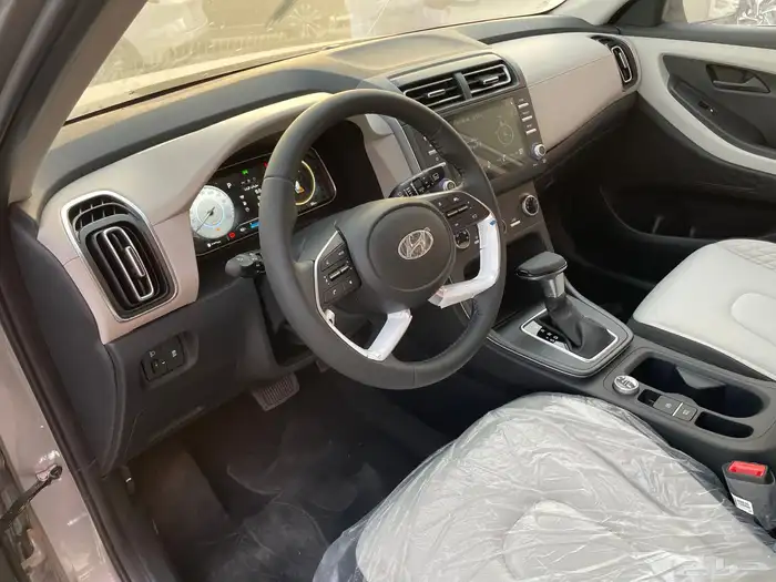 هونداي كريتا2025 كمفورت فتحه سقف بانوراما خليجي(بنزين)1.5L 10