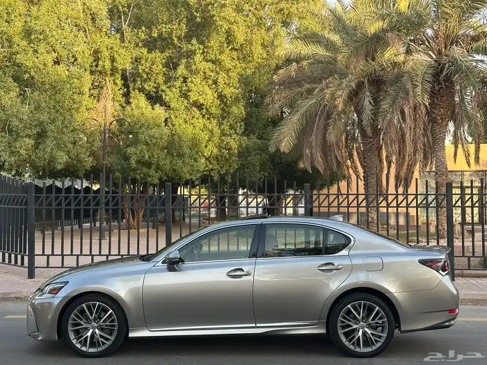 لكزس GS350 موديل 2017 سعودي فل كامل 4