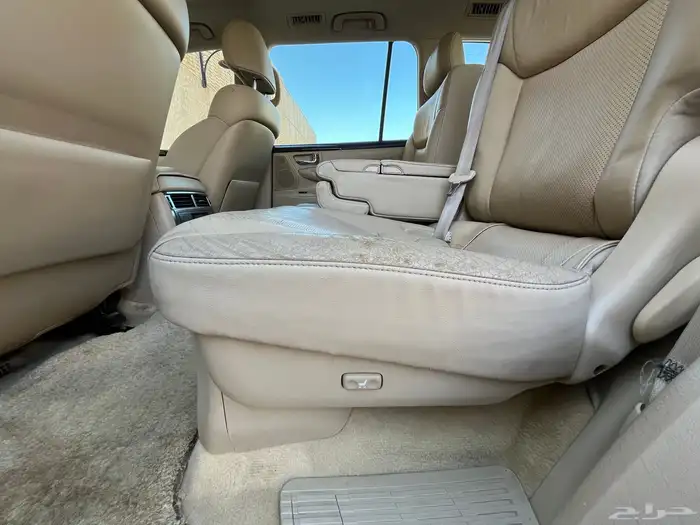 لكزس LX570. 2010 22
