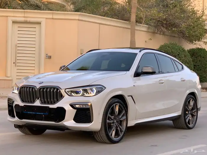 BMW X6 50i V8 2021 عداد قليل 2