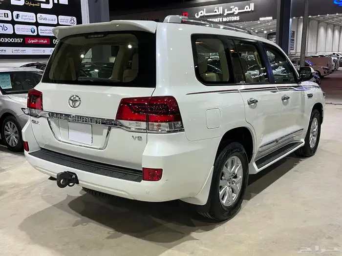 جي اكس ار 2021 بنزين V8 خليجي 8