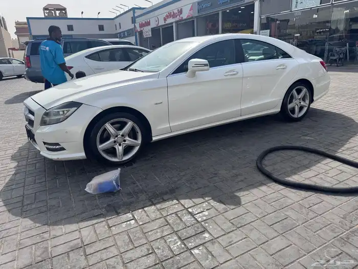 مرسيدس cls 2012 1